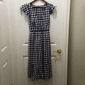 Old Navy Checkered Navy and White Midi Dress
